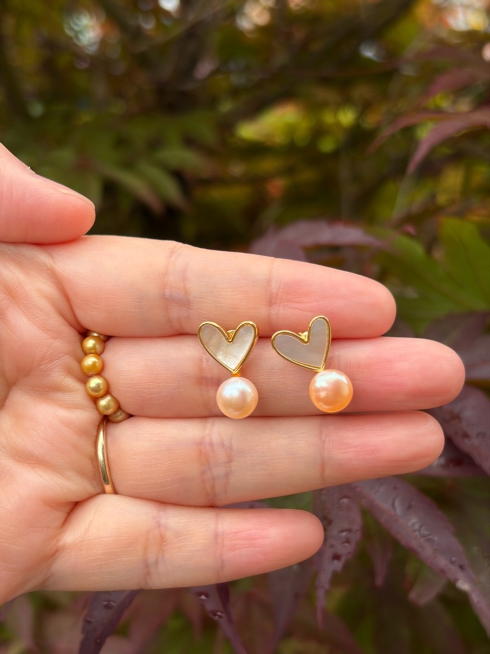 Freshwater Pearl Heart Drop Earrings in Cream Peach